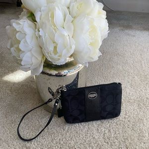 Coach Small Wristlet In Signature Jacquard